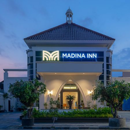 Madina Inn Джокякарта Екстериор снимка
