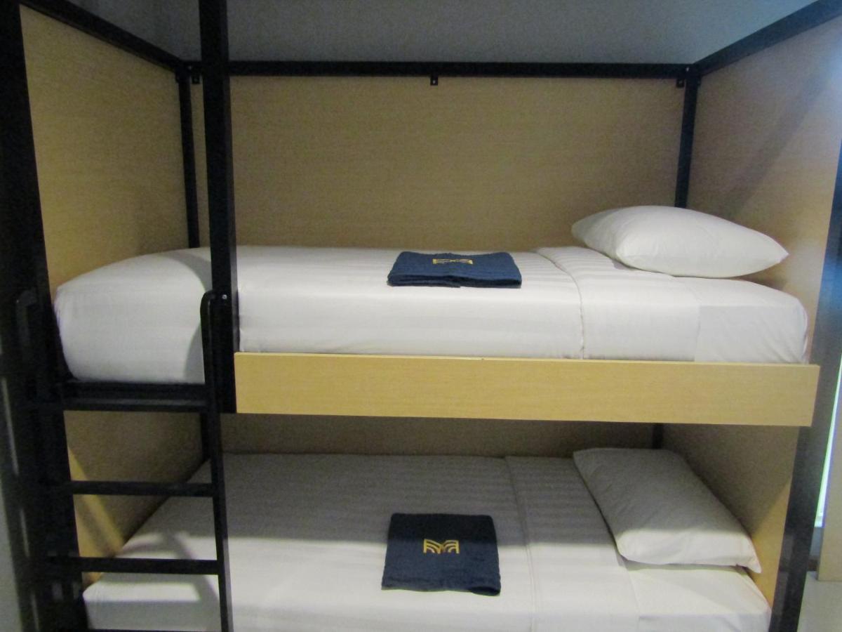 Madina Inn Джокякарта Екстериор снимка