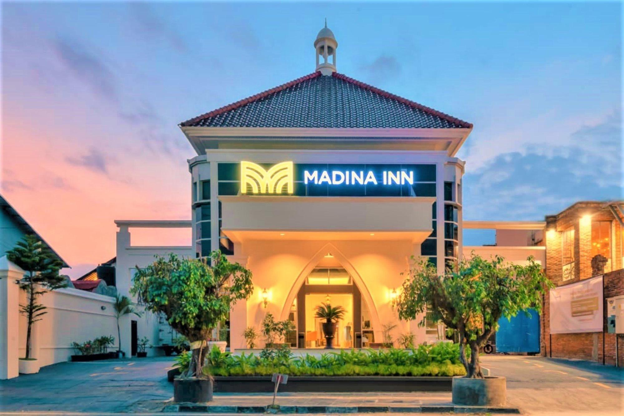 Madina Inn Джокякарта Екстериор снимка