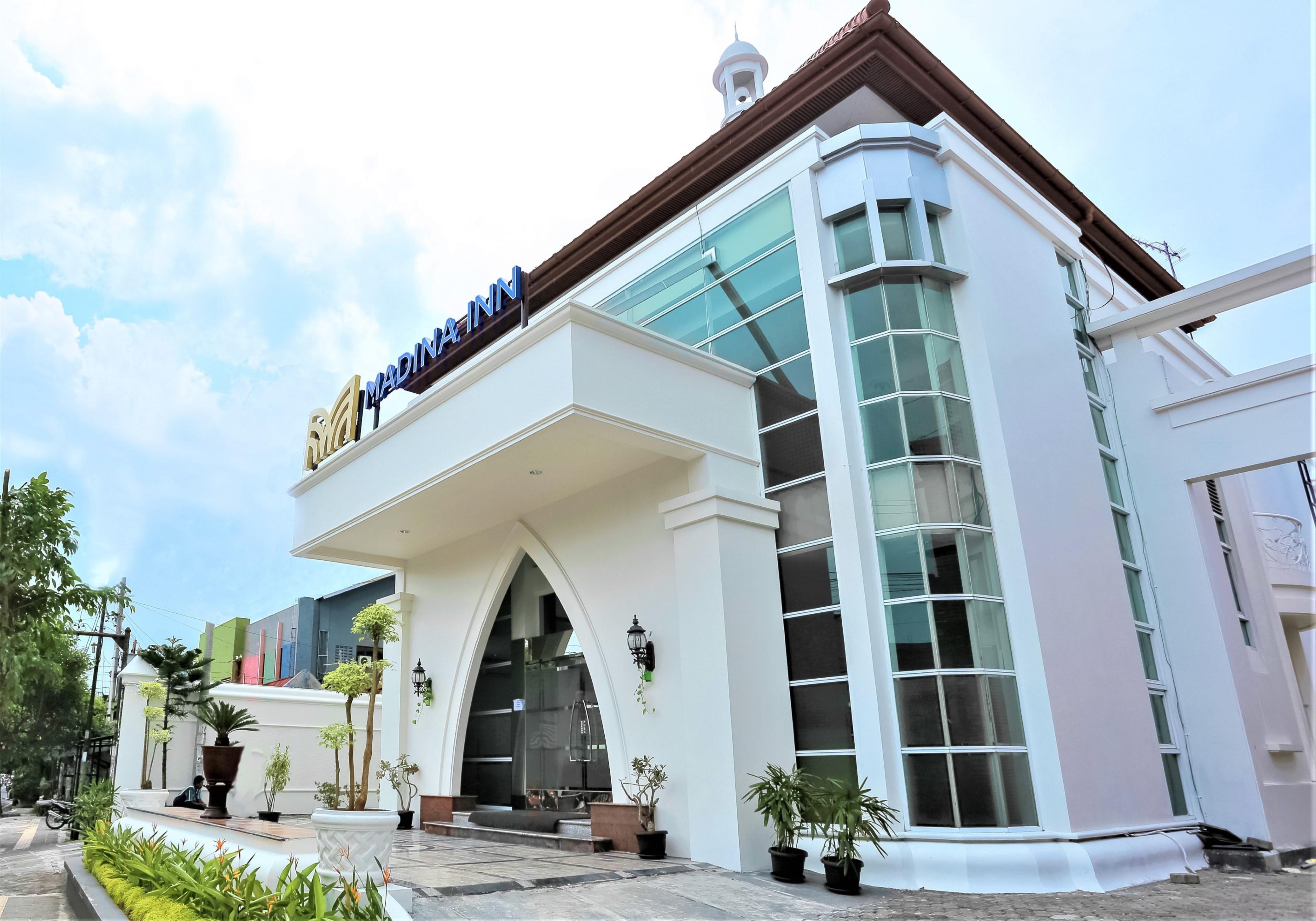 Madina Inn Джокякарта Екстериор снимка